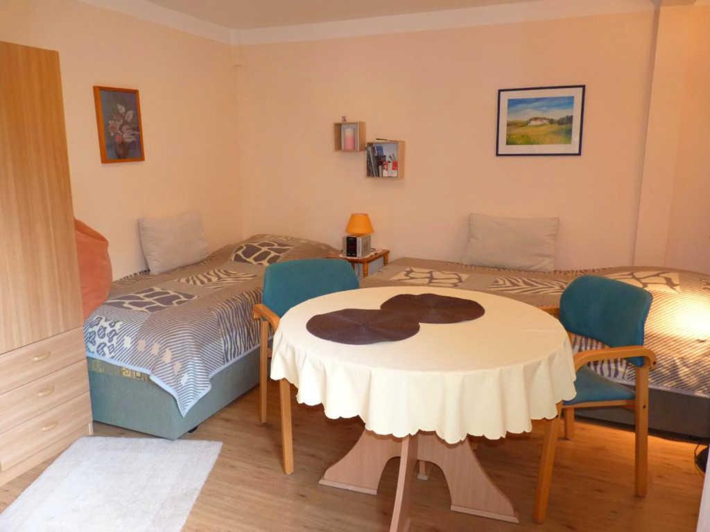 Ferienwohnung "Innenhof" Objekt Id 12134-5 ヴァーレン エクステリア 写真